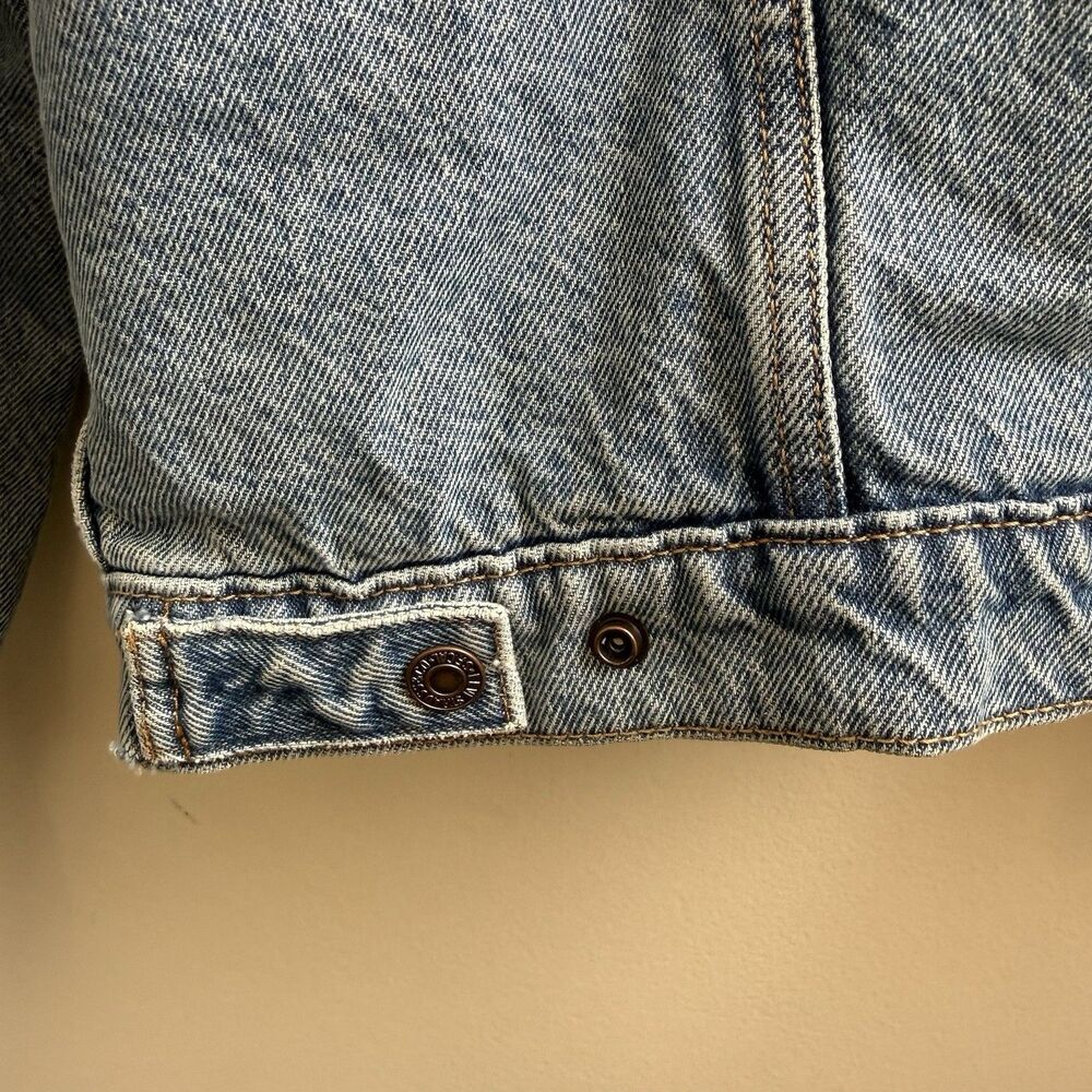Levi's Light Blue Sherpa Lined Denim Trucker Jean Jacket Snap Closure Size L - Picture 5 of 10